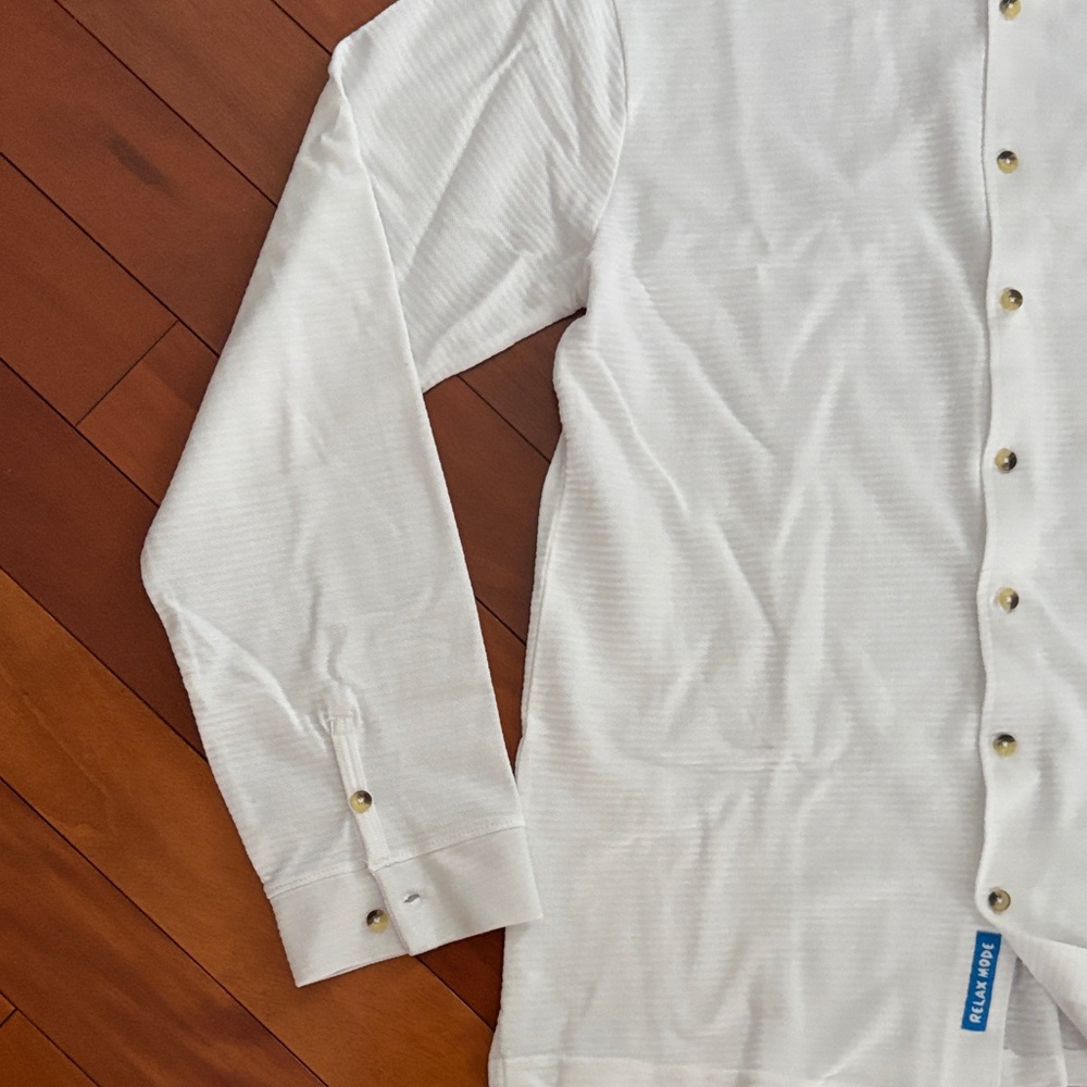 Sovereign Code White Casual Button Down Shirt NWT - image 4